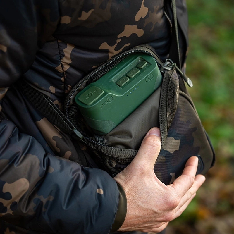 Korda Dark Kamo Essentials Pouch